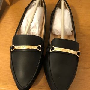 Tahari women’s size 10 Black shoes 👠 Adithya